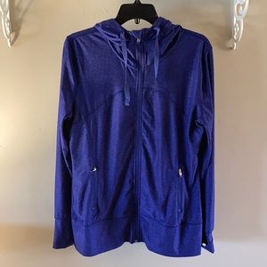 Women’s large gap body athletic hoodie